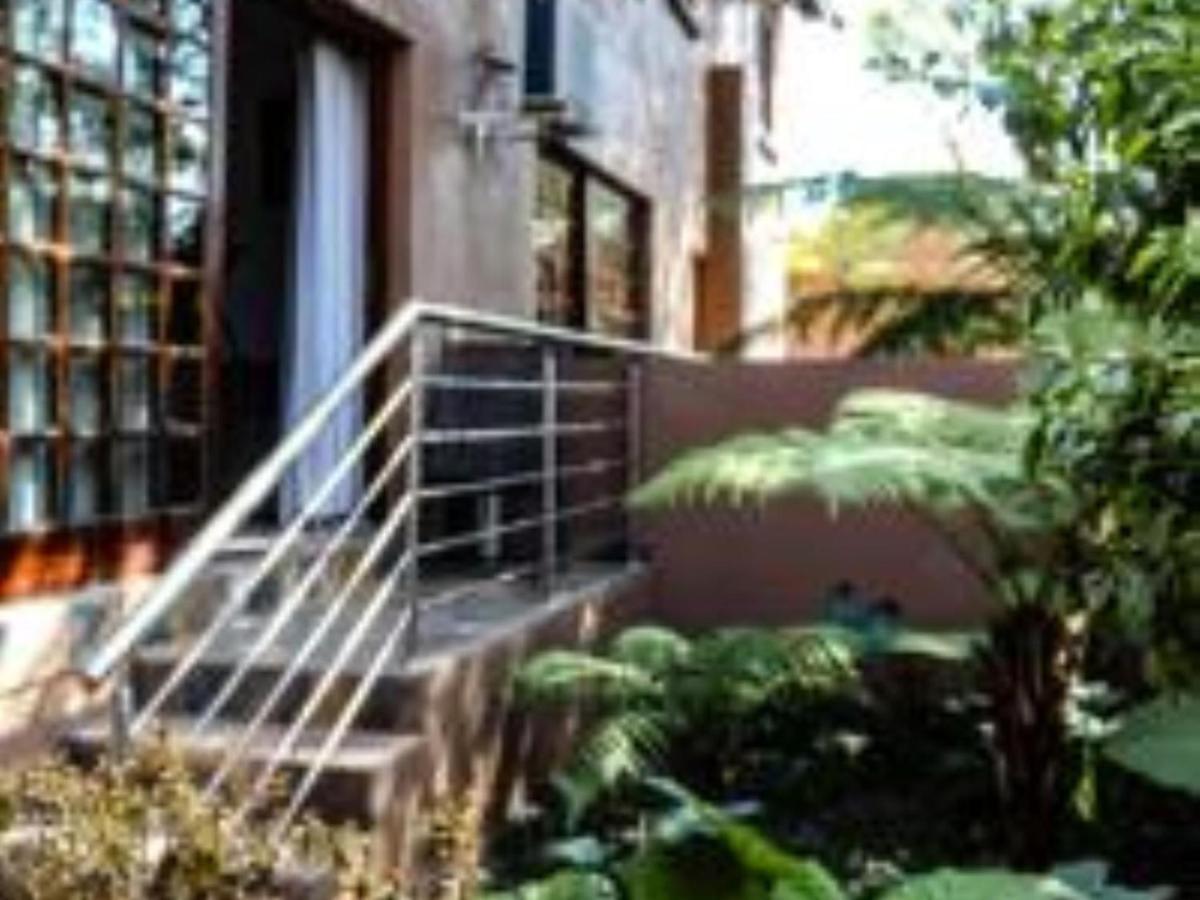 Casa Albergo Corporate Guest House Pretoria-Noord エクステリア 写真